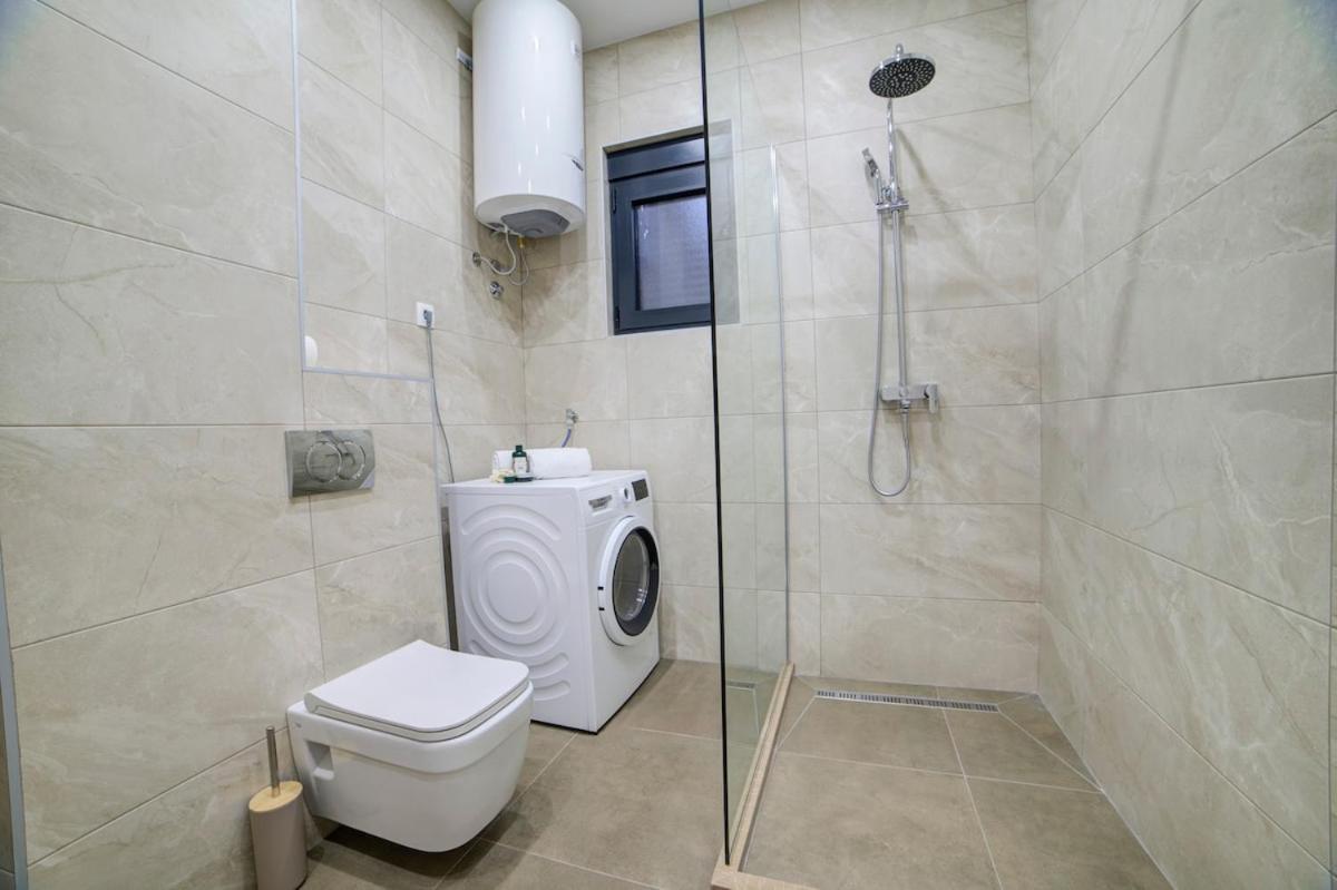 Villa Jelena With Private Pool - Lapcici Budva Dış mekan fotoğraf