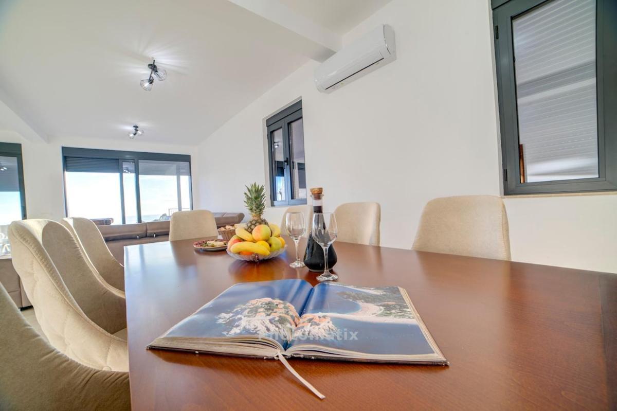 Villa Jelena With Private Pool - Lapcici Budva Dış mekan fotoğraf