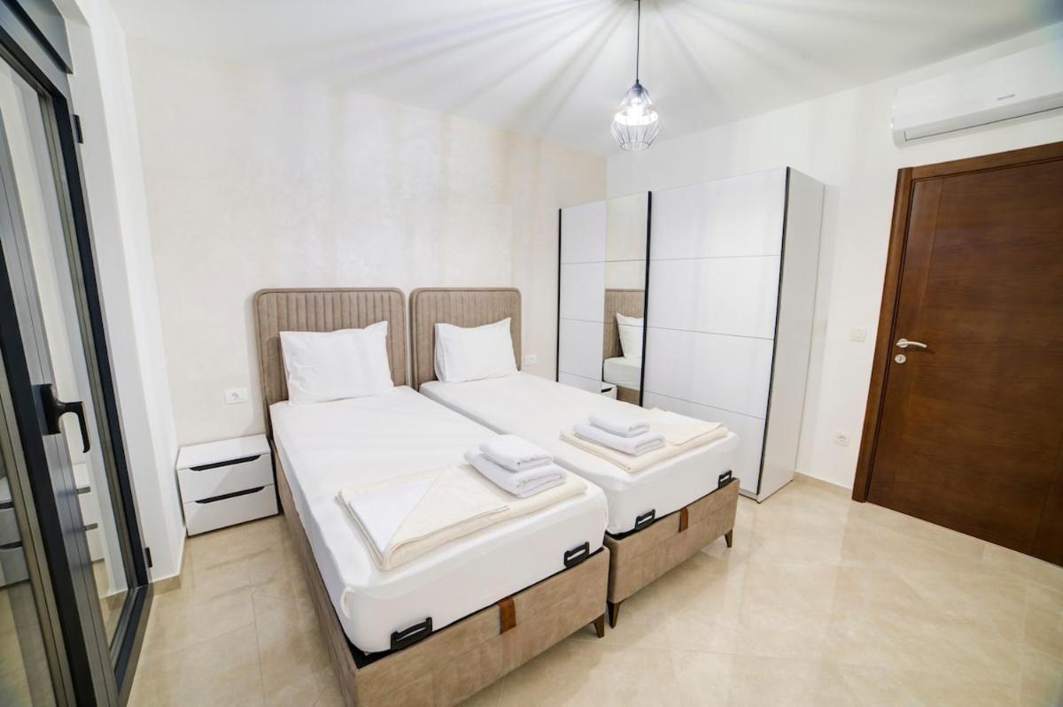 Villa Jelena With Private Pool - Lapcici Budva Dış mekan fotoğraf
