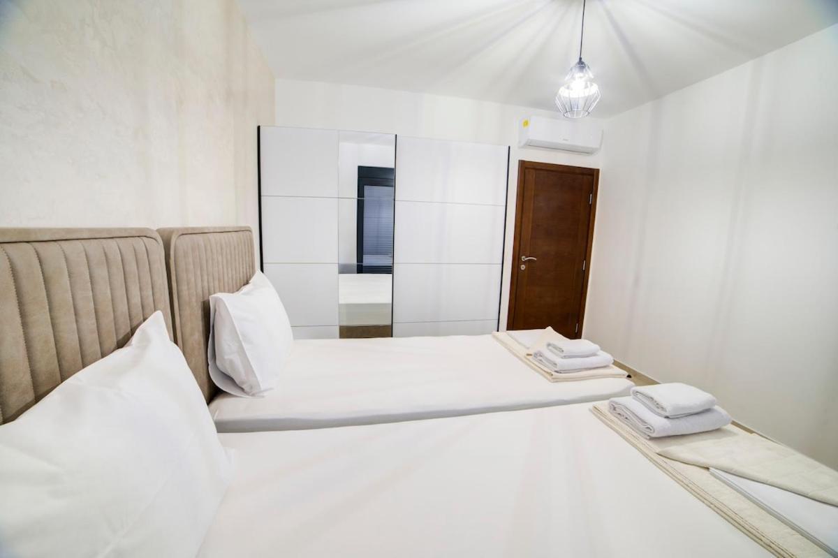 Villa Jelena With Private Pool - Lapcici Budva Dış mekan fotoğraf